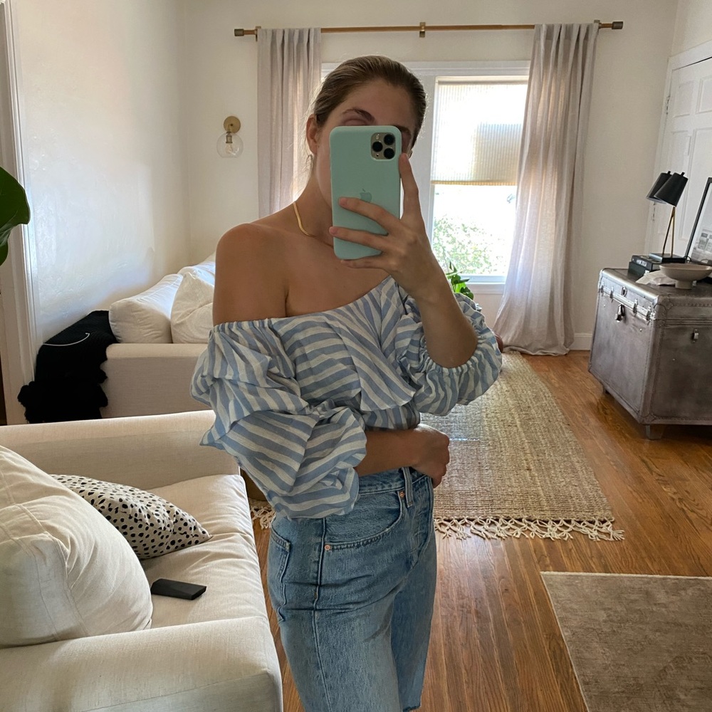 ZARA Top - Picture 2 of 4